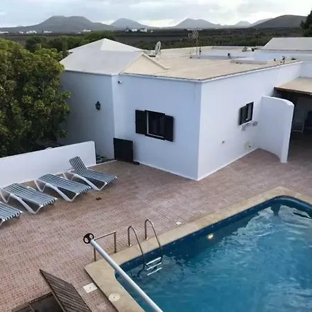Tomaren Semesterbostad Teguise (Lanzarote)