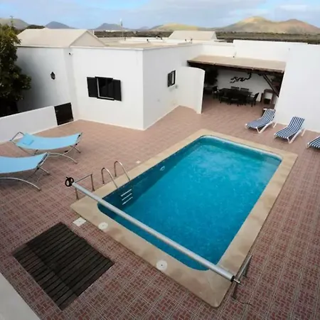 Tomaren Casa de Férias *