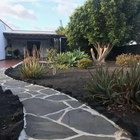 Tomaren Teguise (Lanzarote)